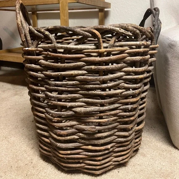 Vintage Basket Extra Large Handmade Rustic Style Basket - Picture 5 of 5